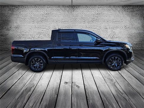 Used 2022 Honda Ridgeline Sport image 6