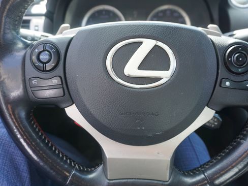 Used 2016 Lexus IS 200t image 9