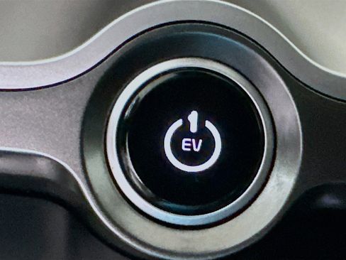 Used 2023 Kia EV6 Wind image 20