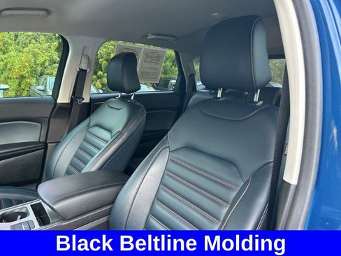 Used 2023 Ford Edge SEL w/ Sport Appearance Package image 17