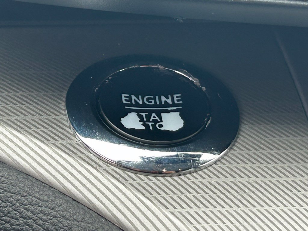 Used 2023 Ford Explorer XLT w/ Equipment Group 202A RWD image 41
