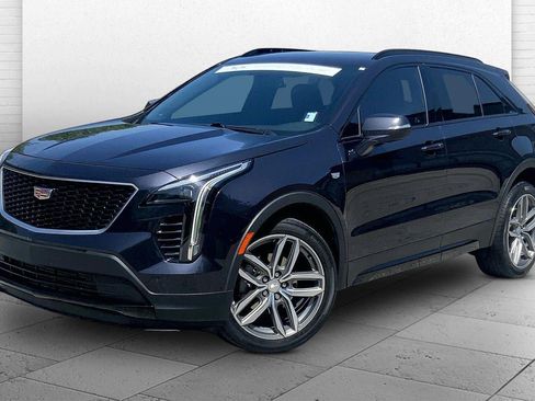 Certified 2023 Cadillac XT4 Sport w/ Cold Weather Package FWD image 13
