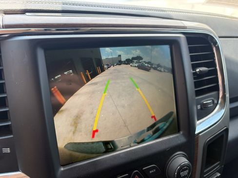 Used 2017 RAM 2500 Laramie w/ Off Road Package AWD/4WD image 18