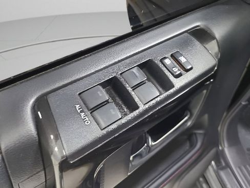 Used 2020 Toyota 4Runner TRD Off-Road AWD/4WD image 24