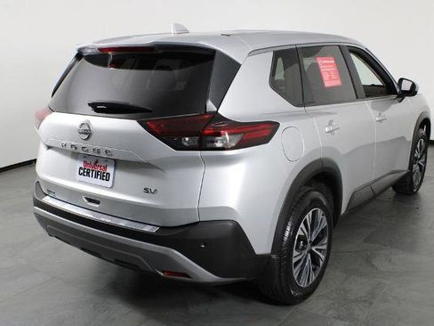 Certified 2023 Nissan Rogue SV FWD image 16