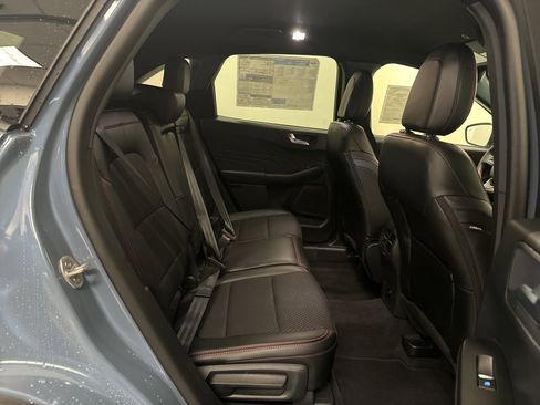 New 2026 Ford Escape ST-Line w/ Tech Pack #1 image 40