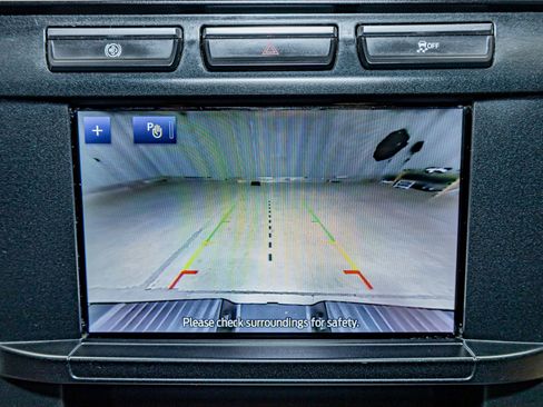 Used 2023 Ford F350 XLT w/ Snow Plow Prep Package image 15