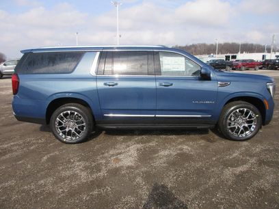 New 2026 GMC Yukon XL Elevation w/ Elevation Premium Package