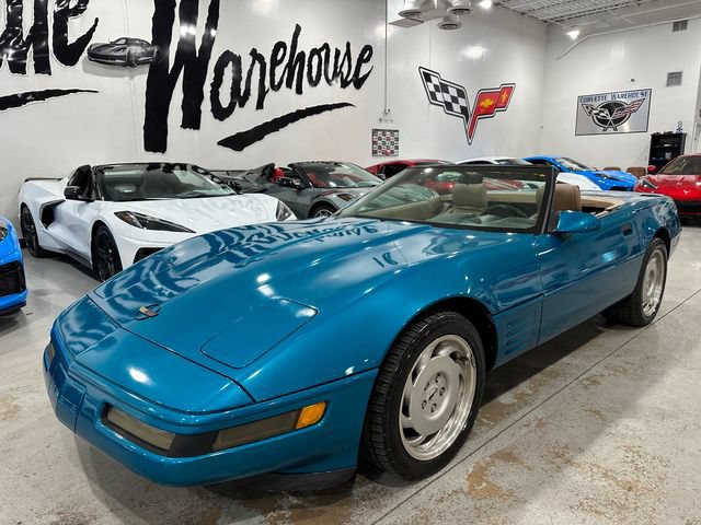 Used 1992 Chevrolet Corvette Convertible RWD image 32