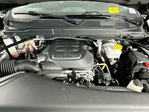 Used 2026 RAM 2500 Big Horn AWD/4WD image 31