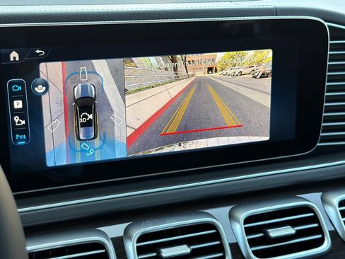 New 2026 Mercedes-Benz GLS 450 4MATIC image 20