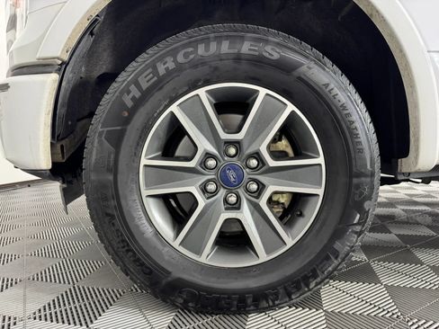 Used 2016 Ford F150 XLT w/ Equipment Group 302A Luxury AWD/4WD image 40