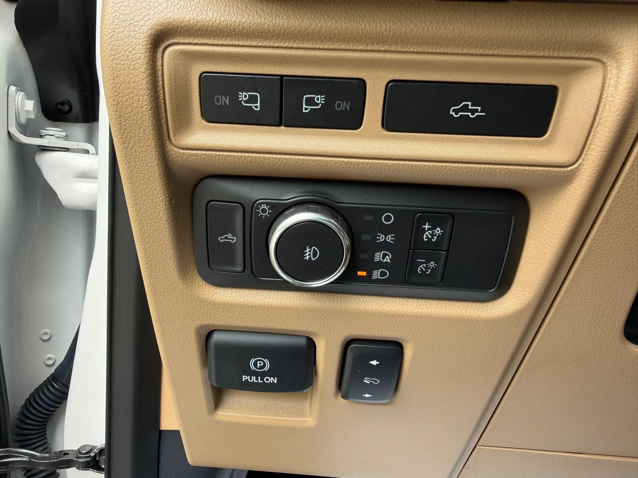 Used 2021 Ford F150 Lariat w/ Equipment Group 502A High AWD/4WD image 22