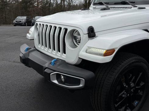 Used 2022 Jeep Wrangler Unlimited Sahara 4xe w/ Cold Weather Group image 12