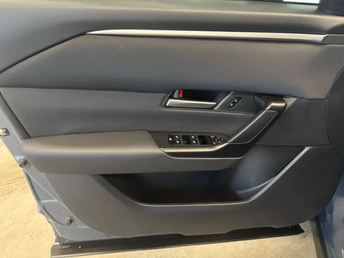 Certified 2025 MAZDA CX-50 AWD 2.5 S w/ Preferred Package image 8