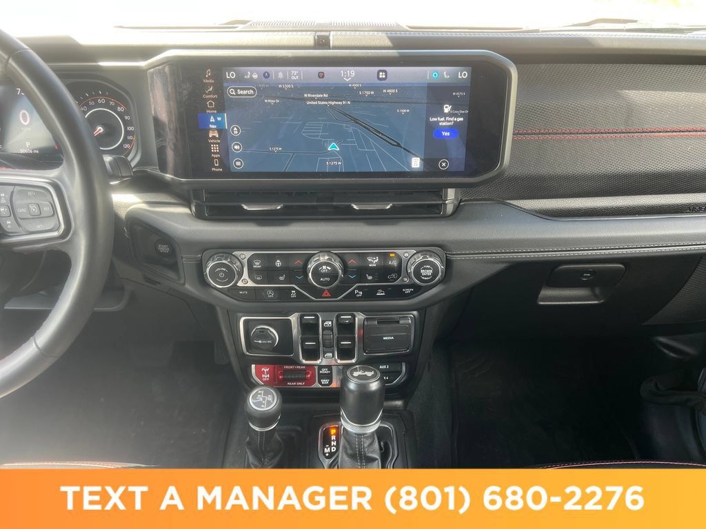 Used 2024 Jeep Wrangler Unlimited Rubicon AWD/4WD image 20