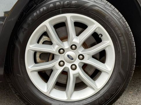 Used 2014 Ford Flex SE FWD image 16