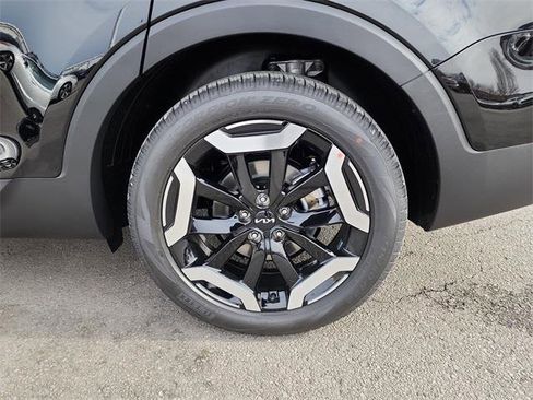 New 2025 Kia Telluride EX image 28