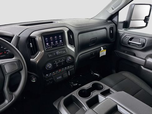 New 2026 Chevrolet Silverado 2500 Custom w/ Custom Value Package AWD/4WD image 20