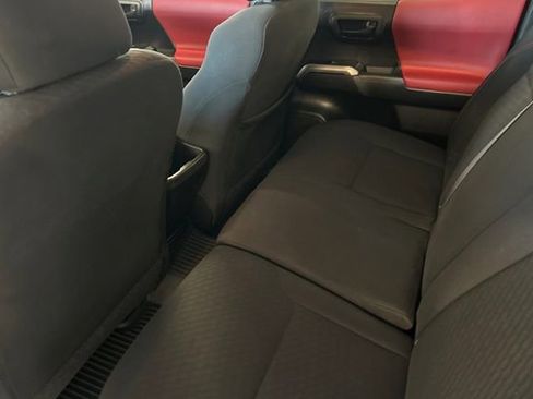 Used 2020 Toyota Tacoma SR5 image 14