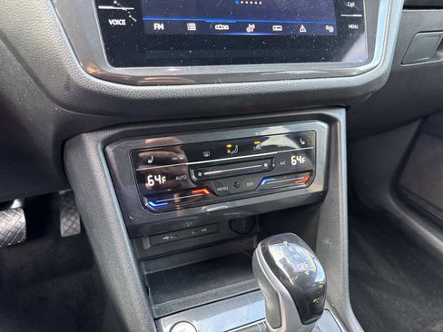 Certified 2023 Volkswagen Tiguan SE image 22