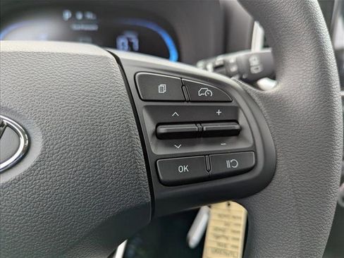 New 2026 Hyundai Venue SE FWD image 14