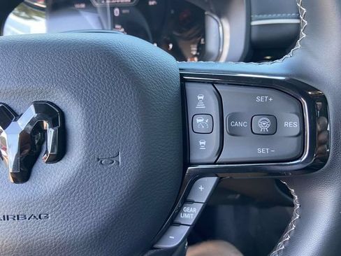 Used 2025 RAM 1500 Limited AWD/4WD image 28