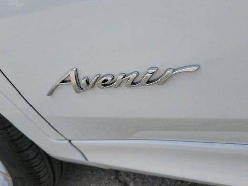 Used 2025 Buick Envista Avenir image 9