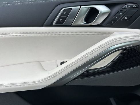 New 2026 BMW X6 xDrive40i image 10