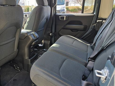 Used 2025 Jeep Wrangler Unlimited Sahara w/ Safety Group image 26