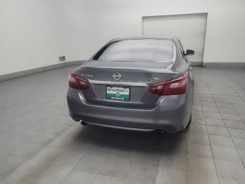 Used 2018 Nissan Altima 2.5 SL FWD image 7