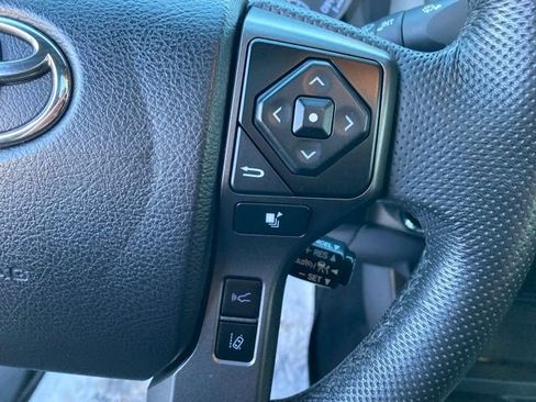 Certified 2021 Toyota Tacoma TRD Off-Road w/ TRD Premium Off Road Package image 21