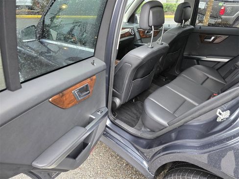 Used 2015 Mercedes-Benz GLK 350 4MATIC image 17