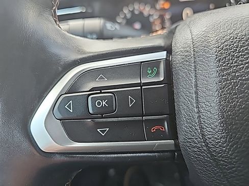 Used 2022 Jeep Compass Limited image 28