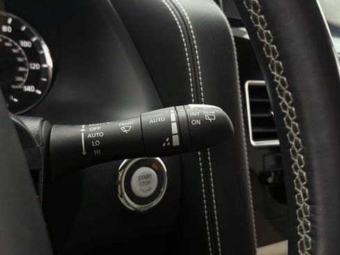 Used 2024 INFINITI QX80 Premium Select w/ Cargo Package image 12