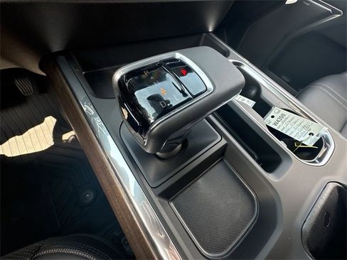 New 2026 Chevrolet Silverado 1500 High Country w/ Technology Package image 16