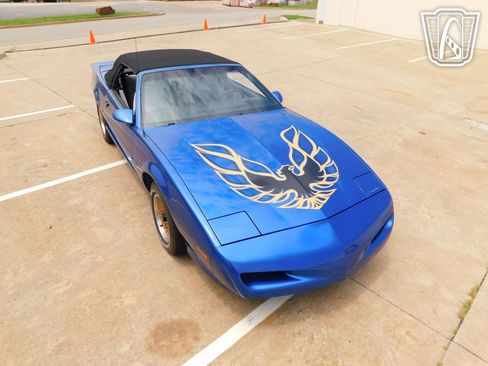 Used 1991 Pontiac Firebird image 34