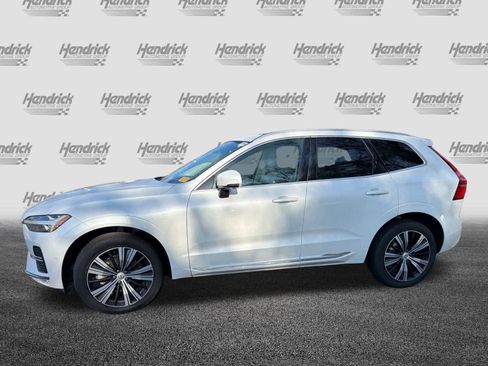 Certified 2023 Volvo XC60 B5 Plus image 8