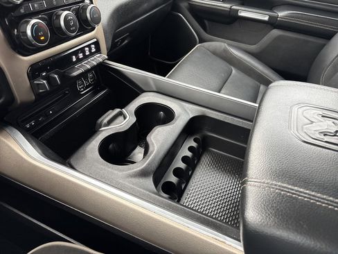 Used 2019 RAM 1500 Laramie image 24