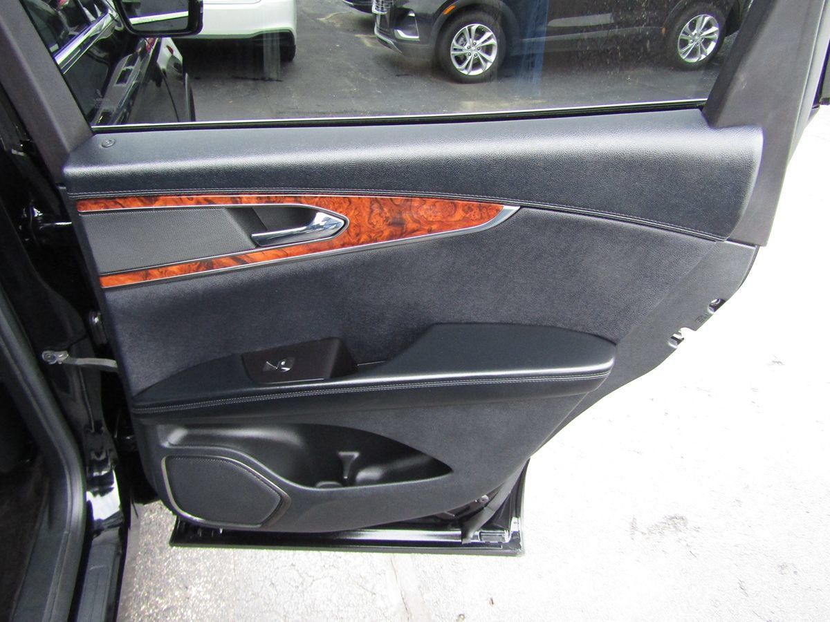 Used 2018 Lincoln MKX Reserve w/ Lincoln MKX Climate Package AWD/4WD image 34