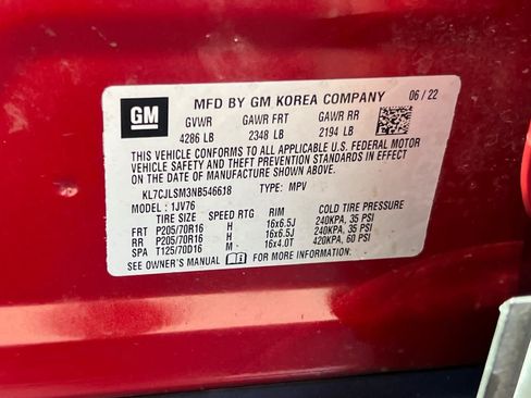 Used 2022 Chevrolet Trax LT w/ LT Convenience Package FWD image 33