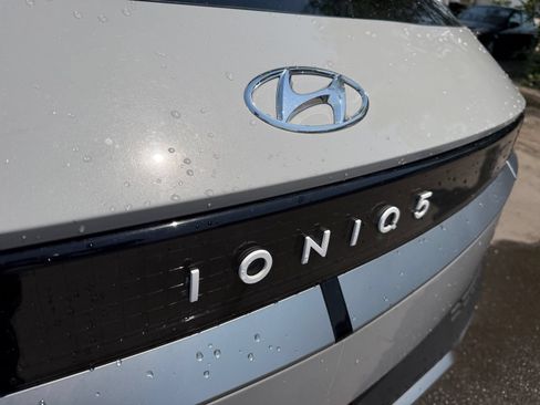 Used 2023 Hyundai Ioniq 5 SEL RWD image 25