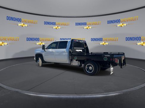 New 2026 Chevrolet Silverado 3500 LT w/ Convenience Package AWD/4WD image 4
