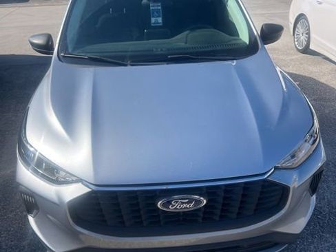 Used 2023 Ford Escape Active FWD image 9