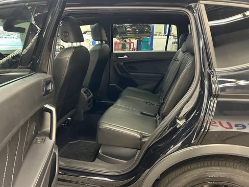 Used 2023 Volkswagen Tiguan SE R-Line AWD/4WD image 14