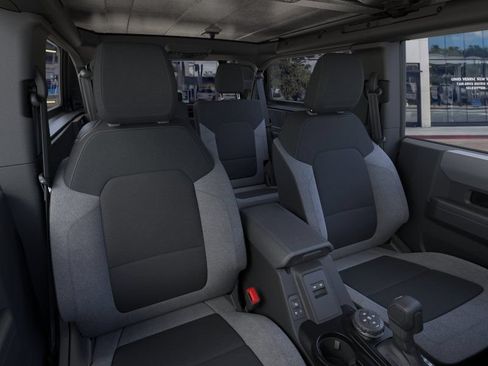 New 2026 Ford Bronco 2-Door w/ Sasquatch Package AWD/4WD image 10