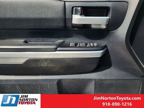 Used 2014 Toyota Tundra SR5 AWD/4WD image 25