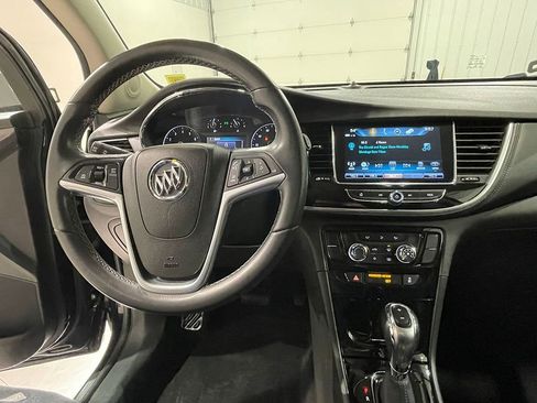 Used 2021 Buick Encore Preferred FWD image 35