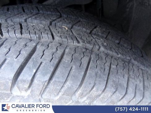 Used 2022 Ford Expedition Max XLT image 19