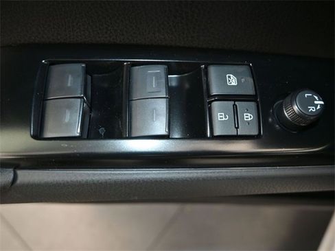 New 2026 Toyota Camry SE image 11